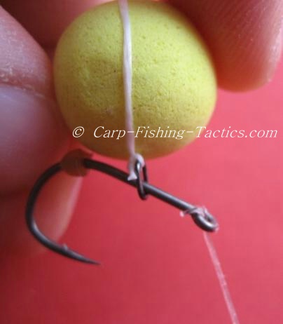 How the pop up bait moves on the hook