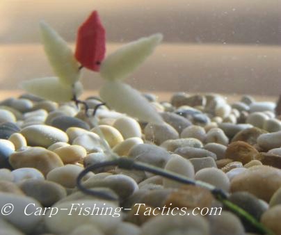 Fake maggott rig in water