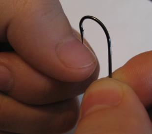 Carp Hooks must be sharp a test to check for hook sharpness