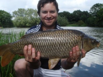 picture common caught groundbaiting